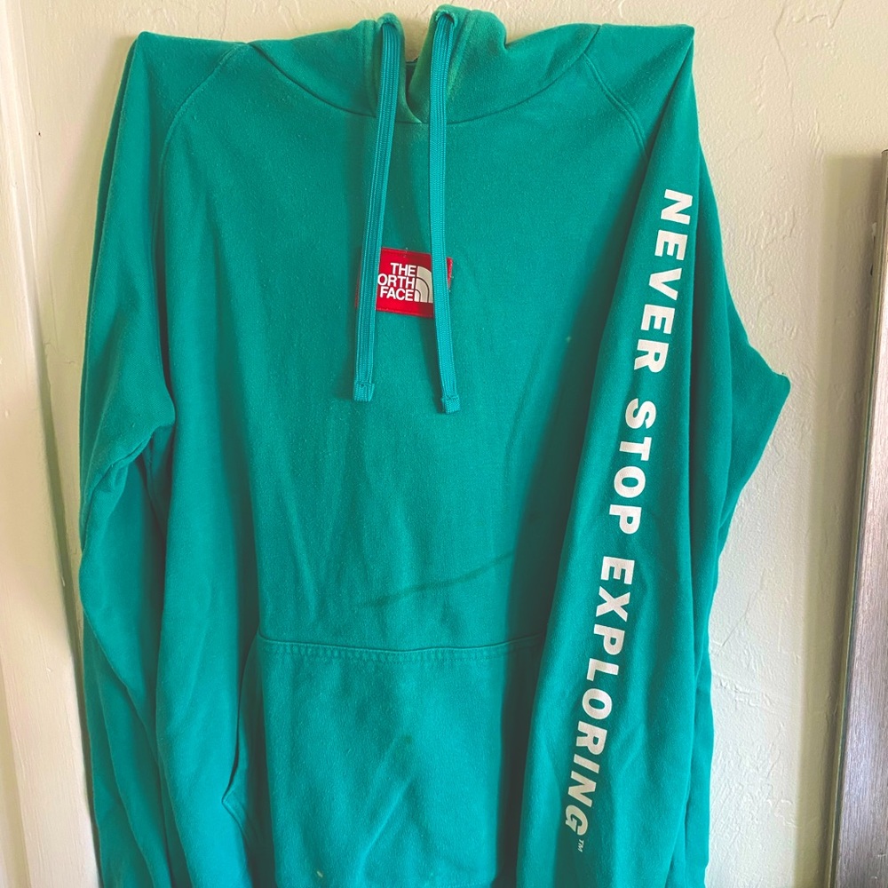 North Face Hoodie size M